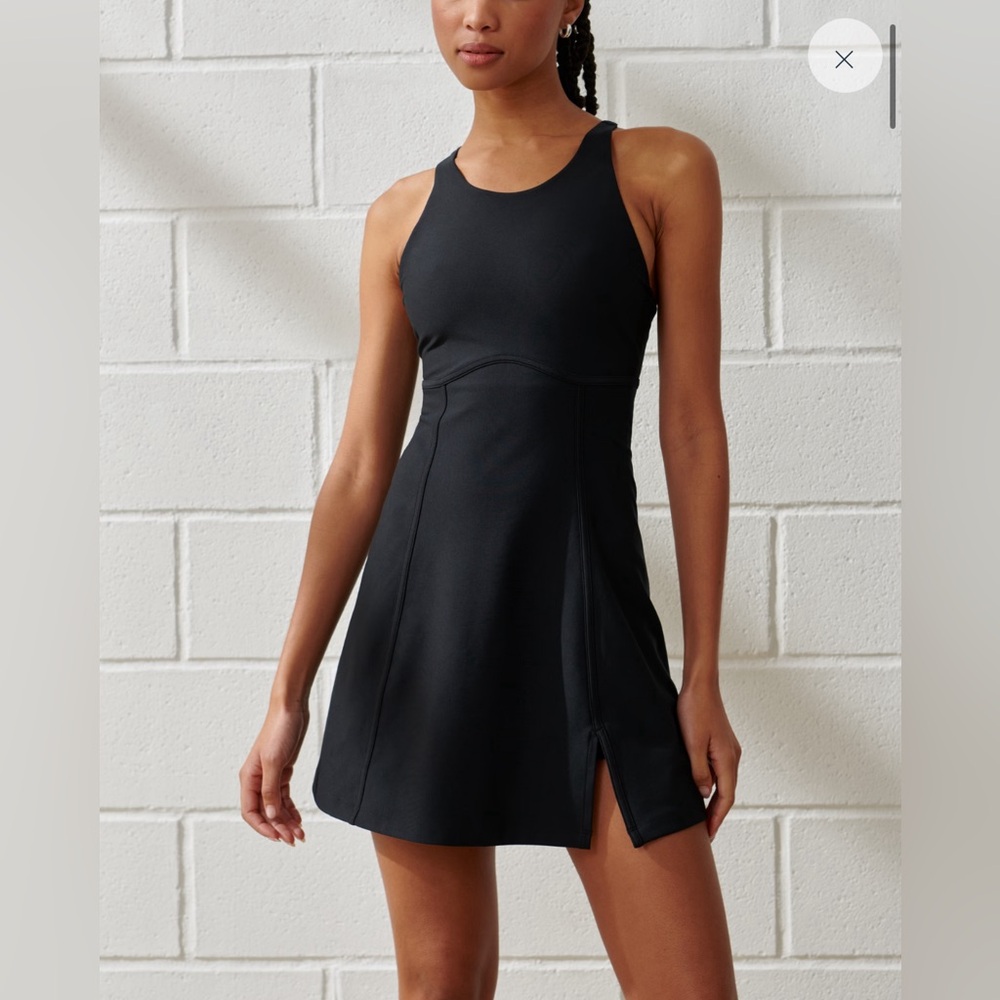 Abercrombie Athletic Dress with Built in Shorts XXL